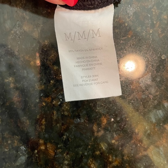 Cabi Cross Tee - Medium - Picture 6 of 7